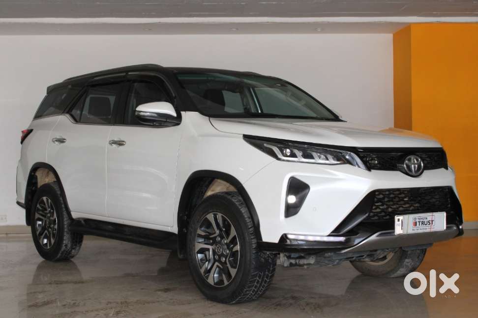 Toyota Fortuner Legender 4x2 At 2.8, 2024, Diesel