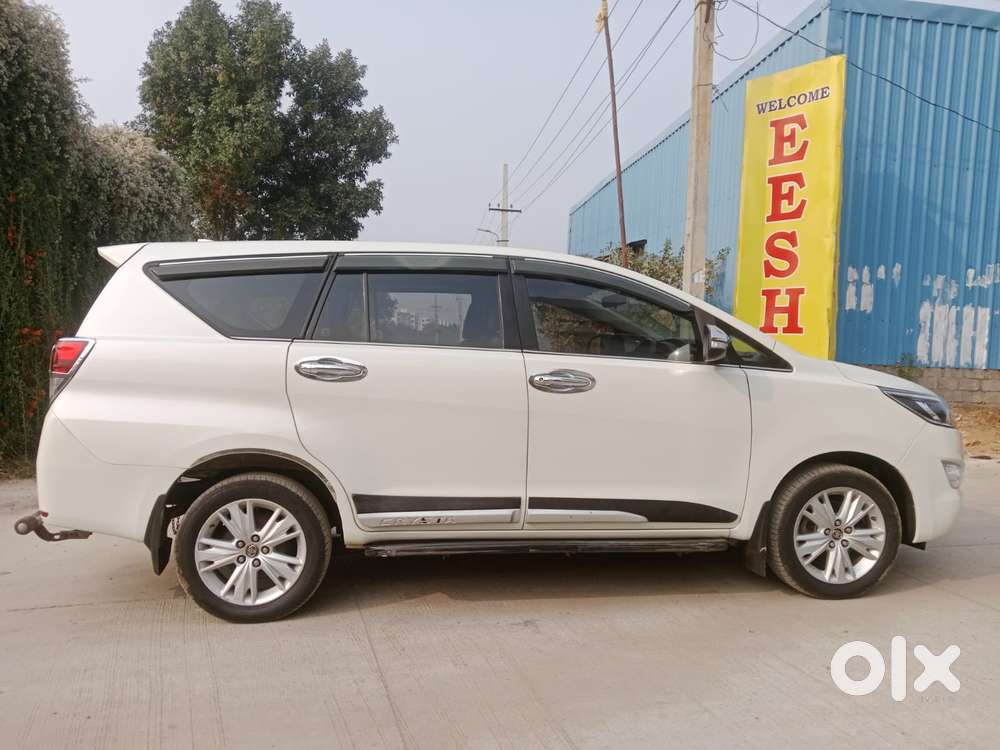 Toyota Innova Crysta 2.4 Z 7 Str, 2016, Diesel