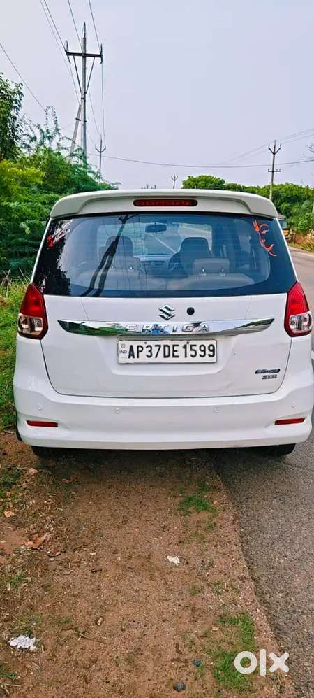 Maruti Suzuki Ertiga 2016