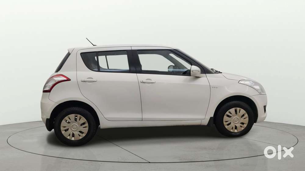 Maruti Suzuki Swift 2011-2014 Vxi, 2013, Petrol