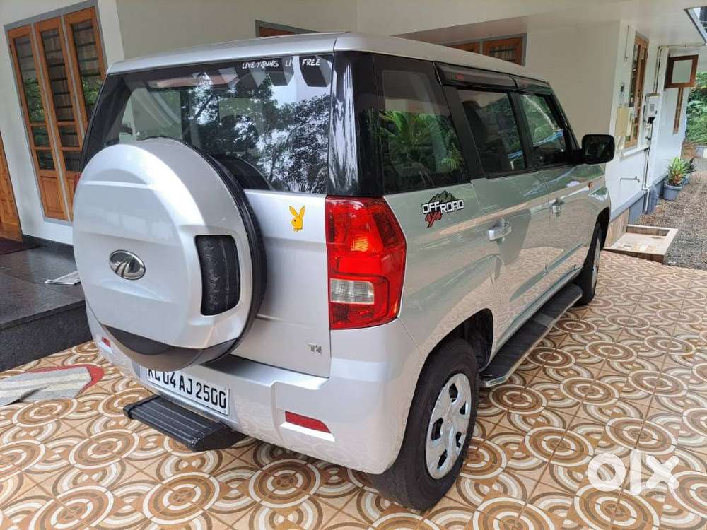 Mahindra Tuv 300 T4 Plus, 2016, Diesel
