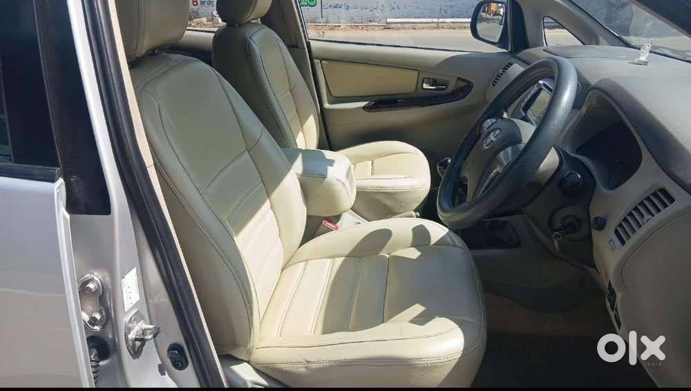 Toyota Innova 2.5 Vx 8 Str, 2014, Diesel