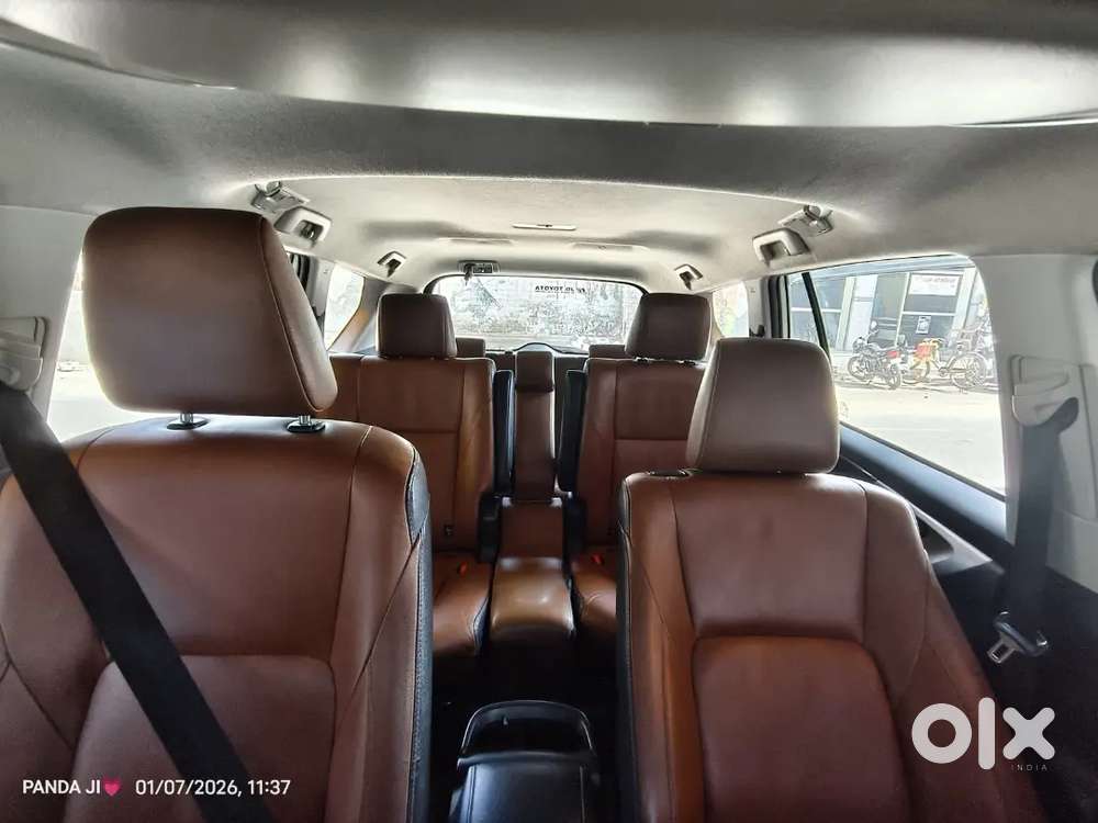 Toyota Innova Crysta 2018 Diesel 142000 Km Driven. Single Hand