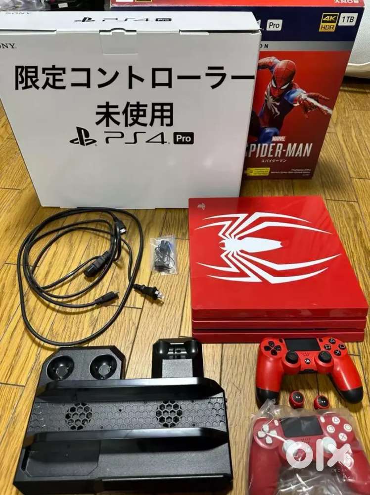PS4 Pro 背負え スパイダーマン限定版 1TB