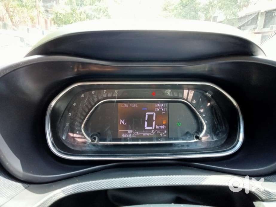Tata Nexon 1.2 Revotron Xza Plus (o) Amt, 2022, Petrol