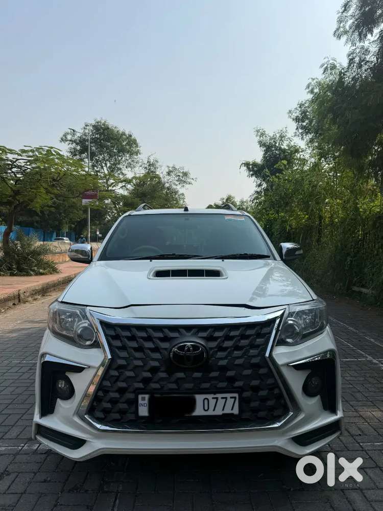 Toyota Fortuner Diesel Manual 2011