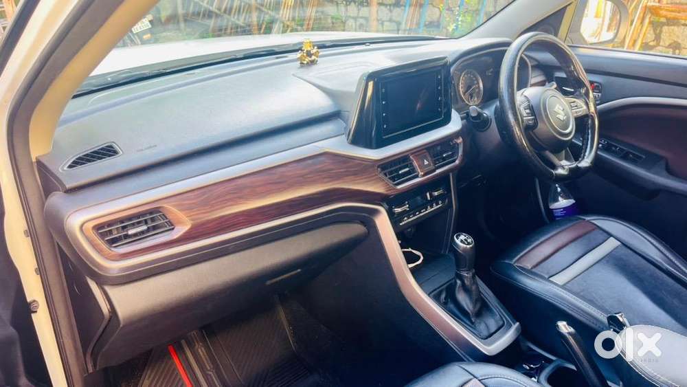 Maruti Suzuki Brezza 2023 Petrol Well Maintained