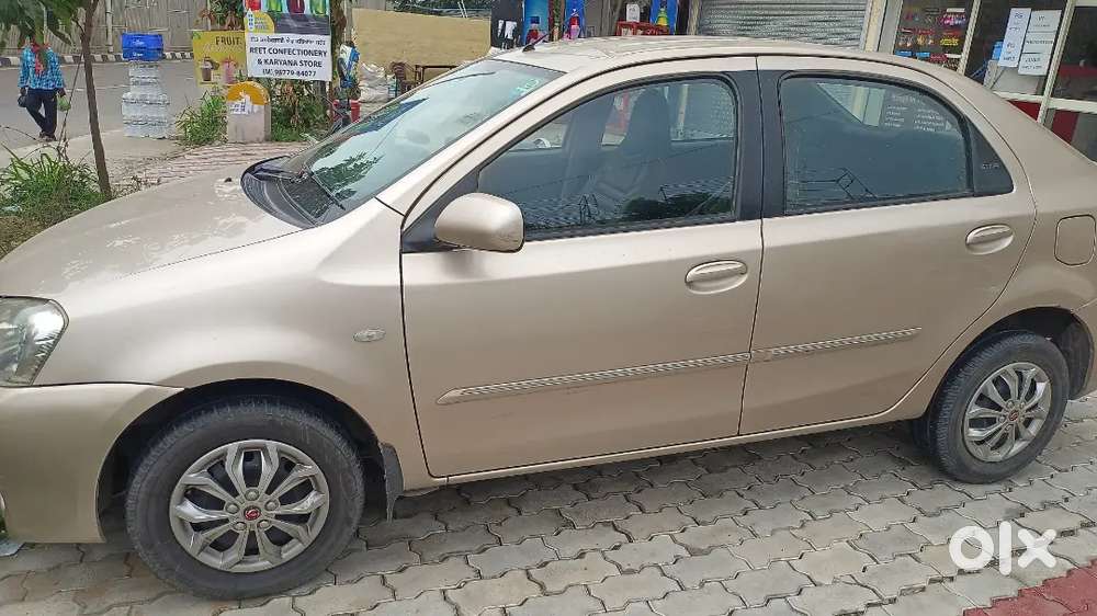 Toyota Etios [2010-2012] 2012
