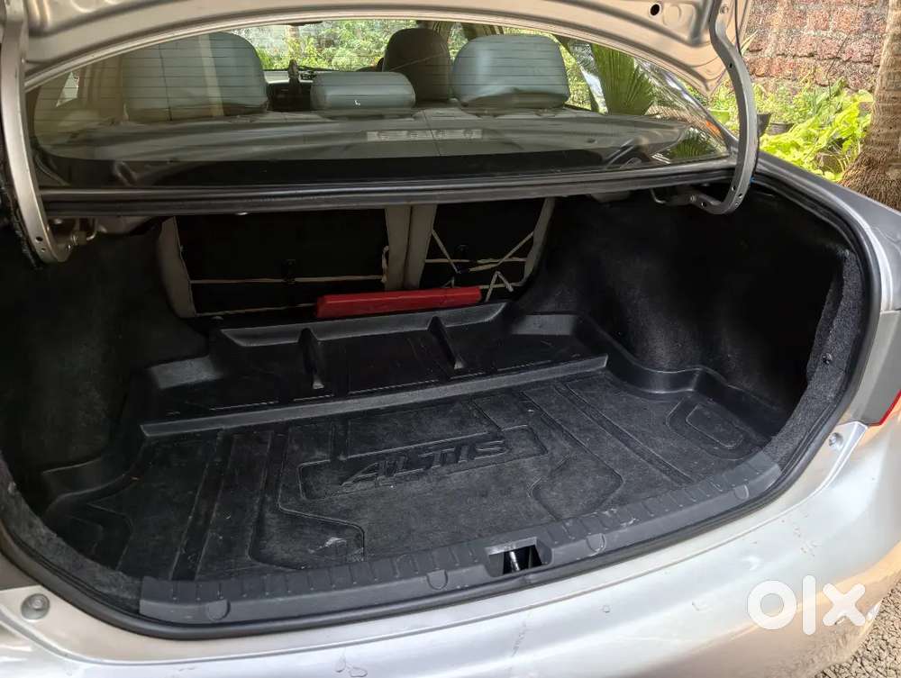 2010 Model Corolla Altis Petrol Kerala Vehicle