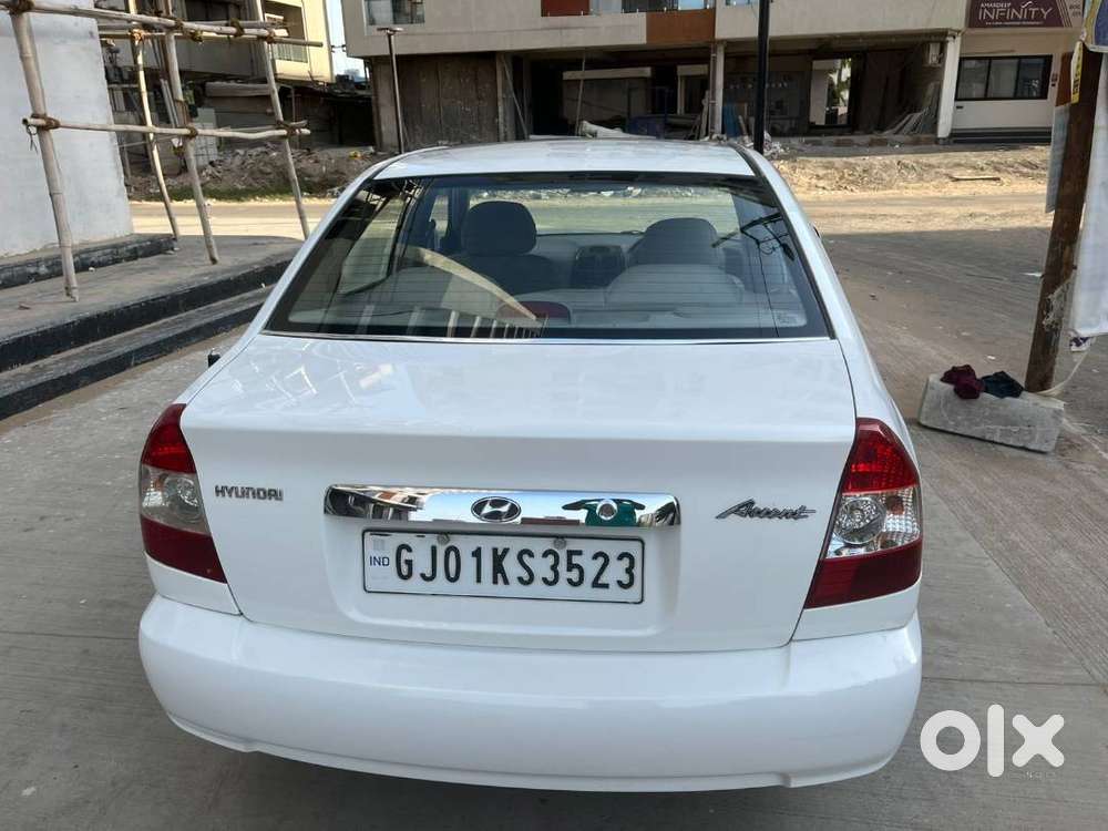 Hyundai Accent Hatchback 2012 Cng & Hybrids Well Maintained