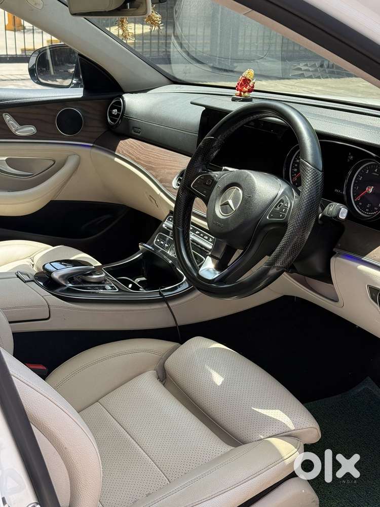 Mercedes-benz E-class E200 Lwb, 2017, Petrol
