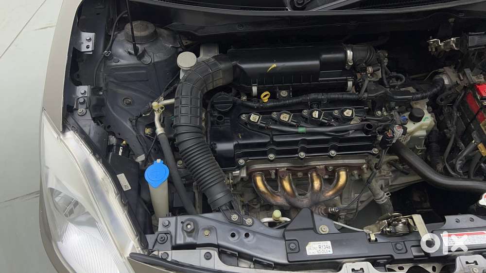 Maruti Suzuki Dzire 1.2 Vxi Amt, 2019, Petrol