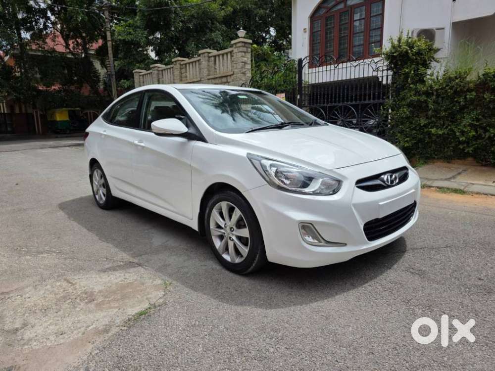 Hyundai Verna Vtvt 1.6 Sx, 2012, Petrol