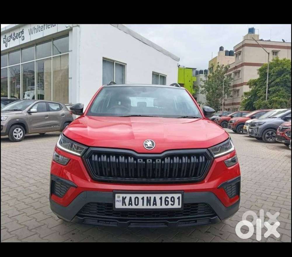 Skoda Kushaq Active 1.0 Tsi Mt, 2023, Petrol