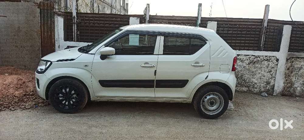 Maruti Suzuki Ignis 2022 Petrol 33000 Km Driven