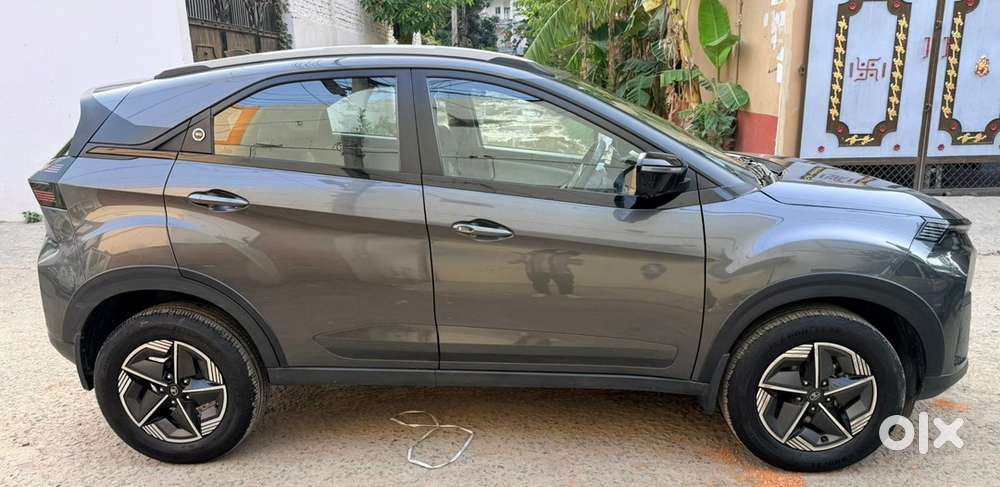 Tata Nexon Petrol 2024