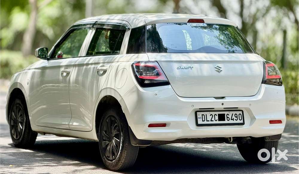 Maruti Suzuki Swift Lxi Option, 2025, Petrol