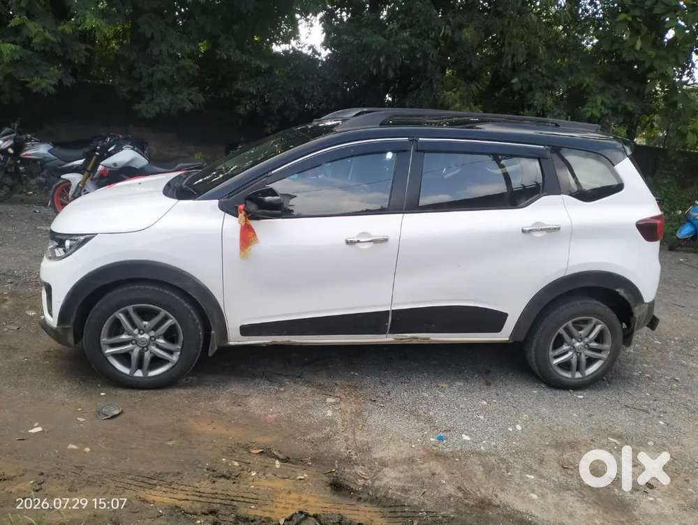 Renault Triber 2025 Petrol Well Maintained