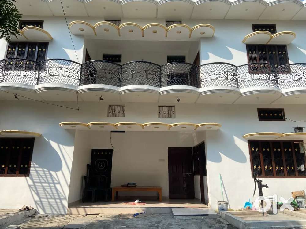 Jisko 1 BHK Lena Ho tu BHK Lena Ho vahi sampark Karen
