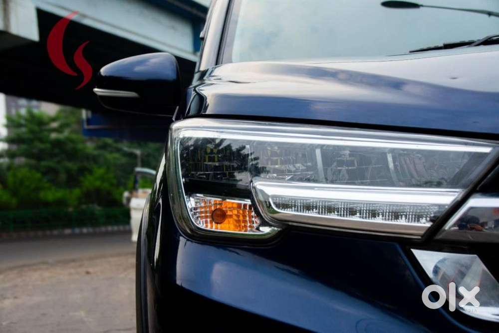 Maruti Suzuki Xl6 1.5 Zeta Mt, 2023, Petrol