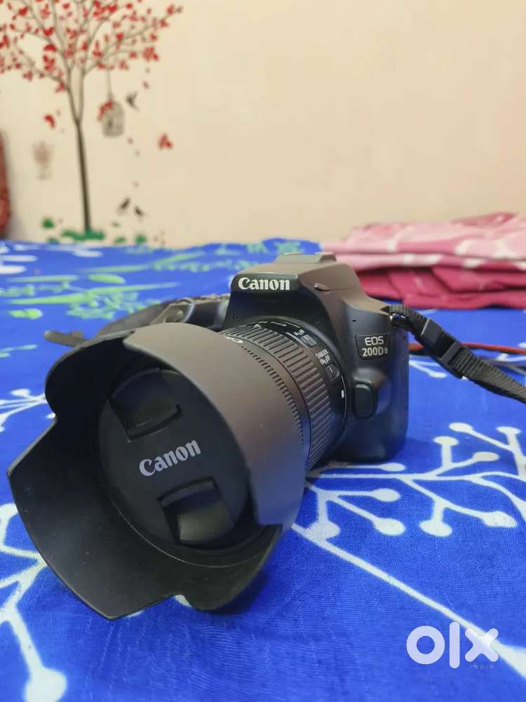 CANON 200D MARK ii with STM Kit Lens 18-55