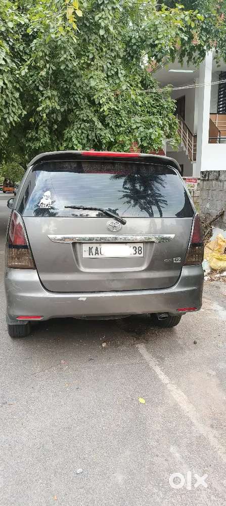 Toyota Innova 2013 Diesel 138000 Km Driven