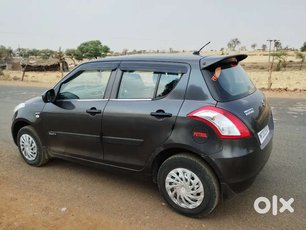 Maruti Suzuki Swift Lxi 2015