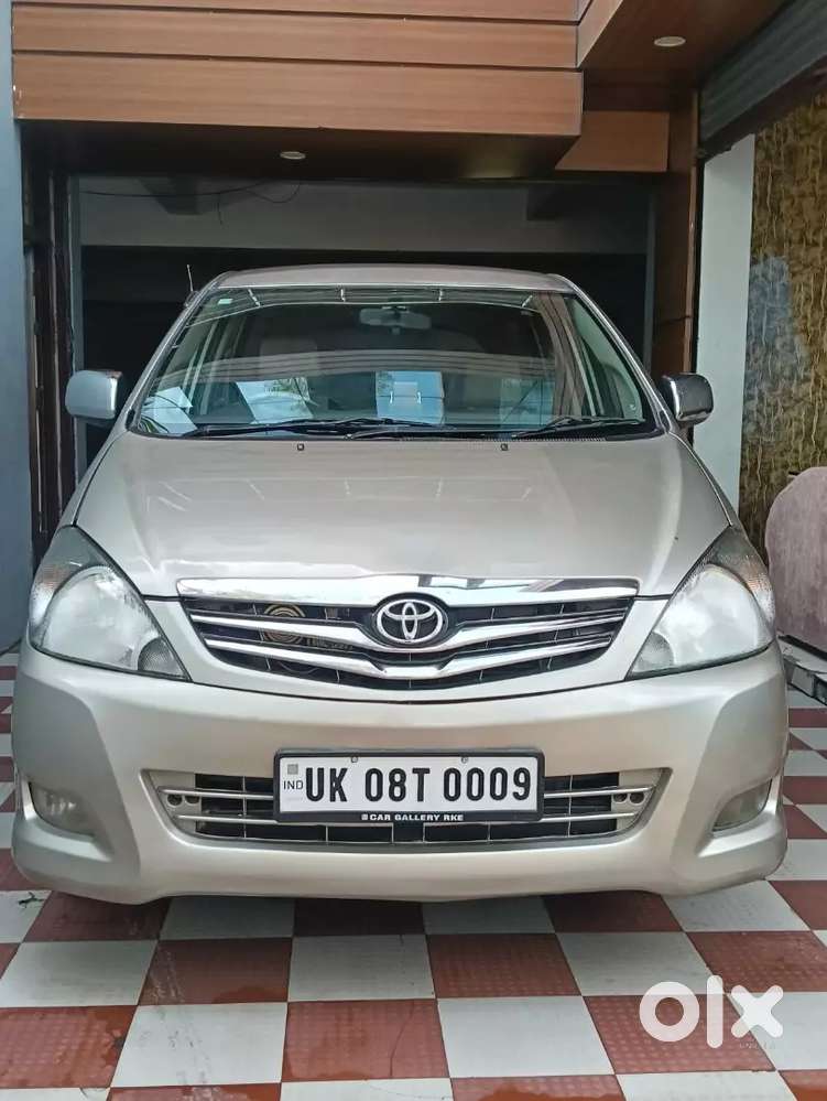 Toyota Innova Diesel 2010
