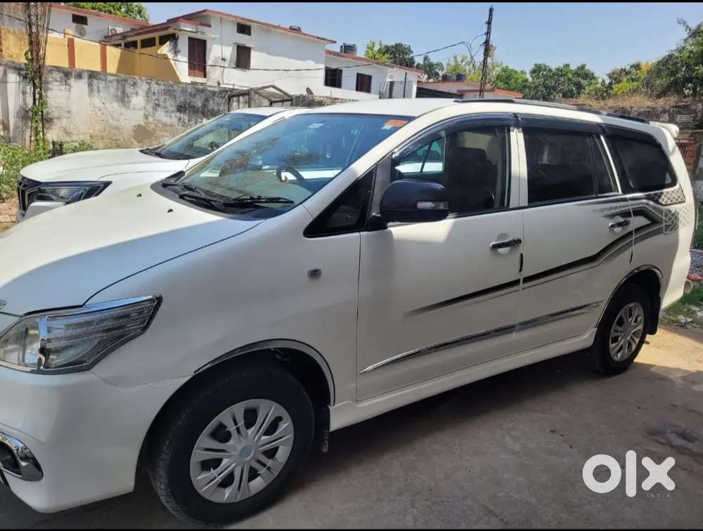 Toyota Innova 2012 Diesel ( Personal Used Only )