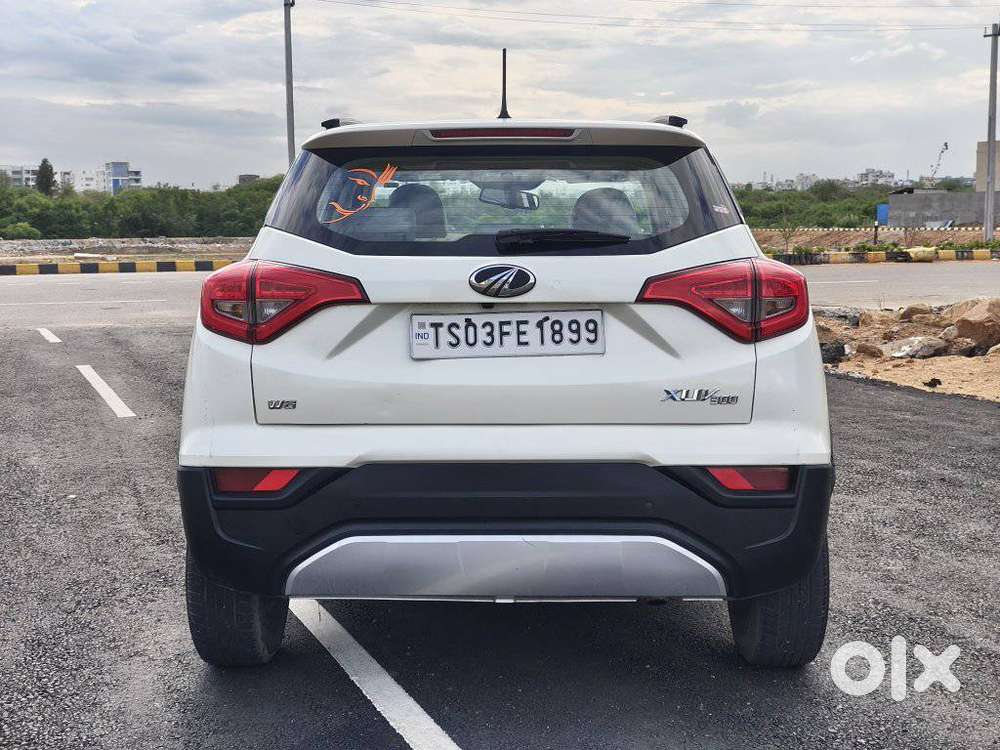 Mahindra Xuv300 W8 Option Dual Tone Diesel, 2022, Diesel