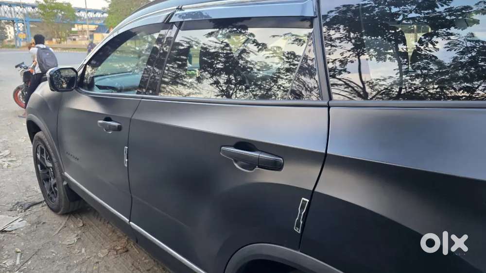 Tata Safari Manual 7 Str Stealth Edition