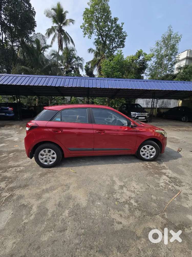 Hyundai Elite I20 2016 Petrol 118000 Km Driven
