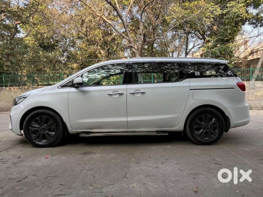 Kia Carnival Limousine Plus 7 Str, 2022, Petrol