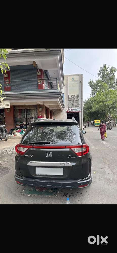 Honda Br-v 2016 Petrol Well Maintained