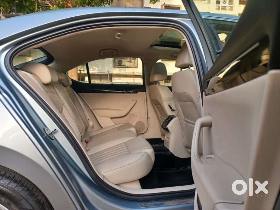 Skoda Superb Lk 1.8 Tsi At, 2019, Petrol