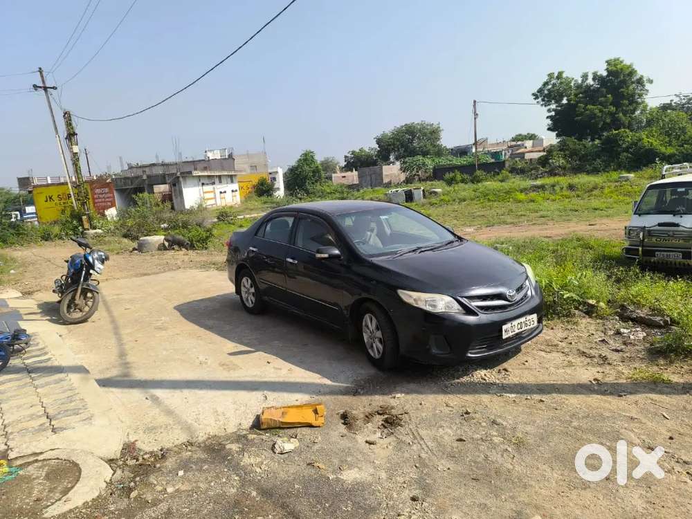 Toyota Corolla Altis 2011 Diesel 175000 Km Driven