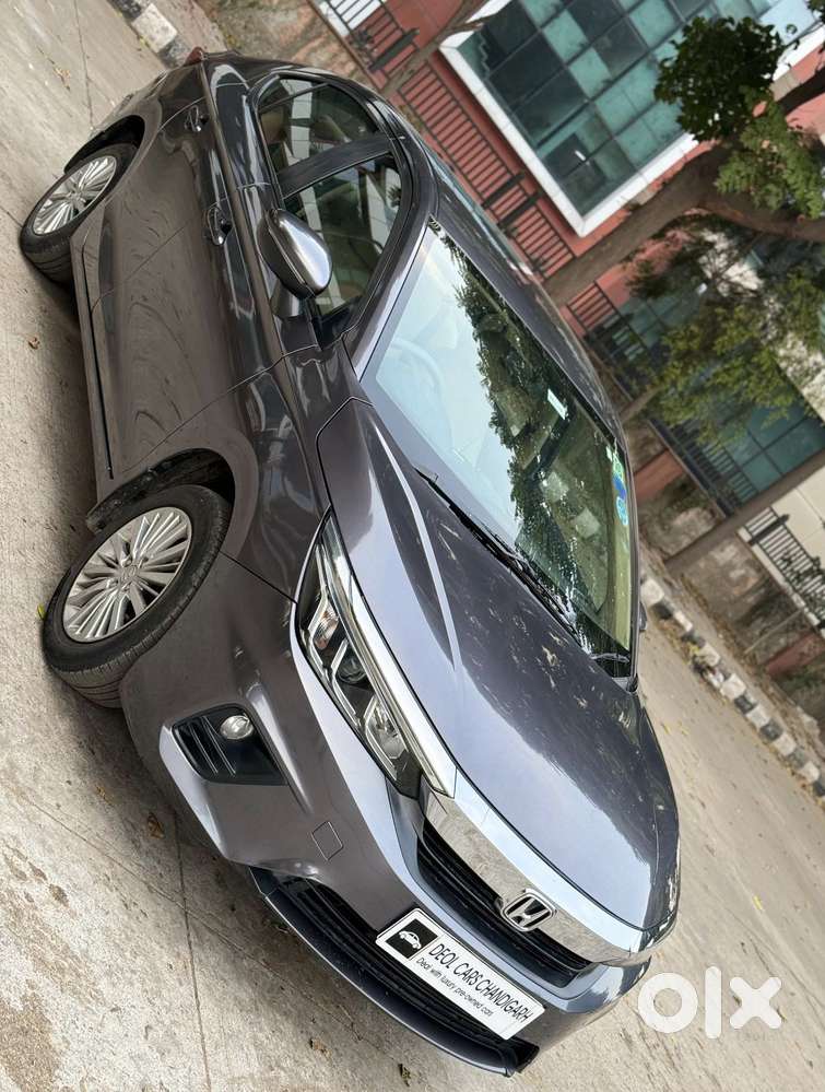 Honda City 1.5 V 5th Gen I-vtec Mt, 2021, Petrol