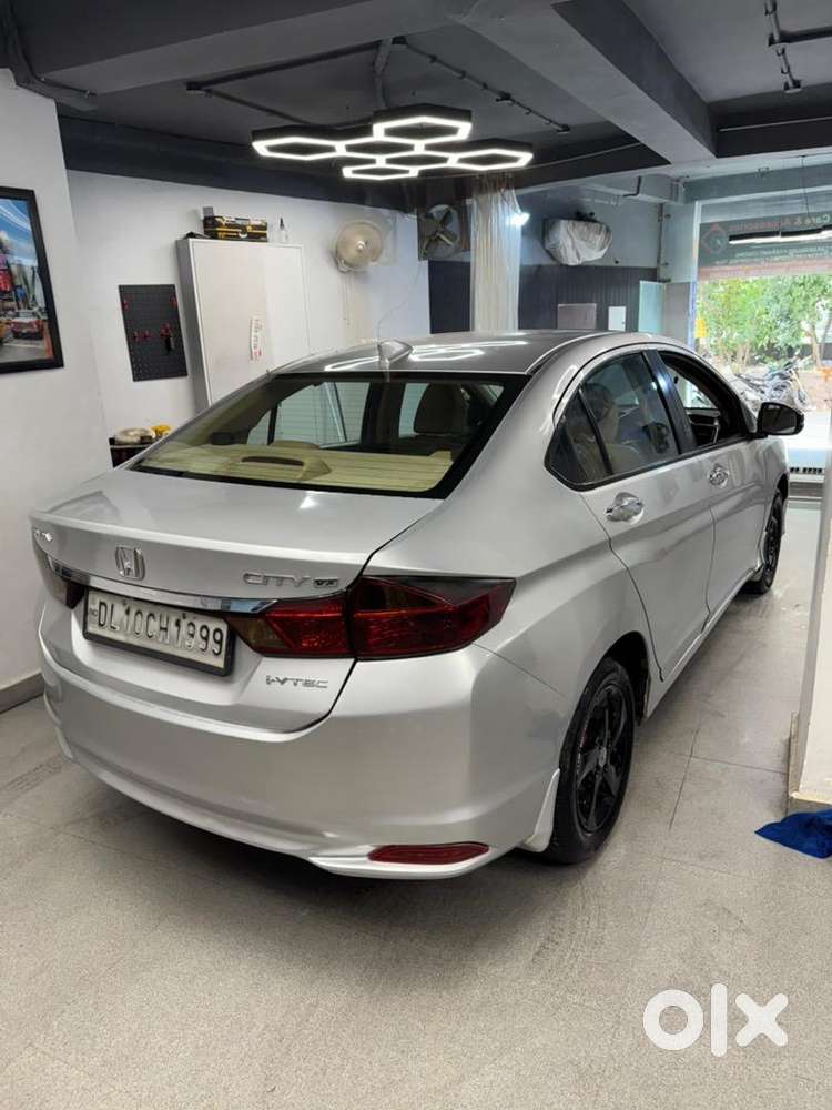 Honda City Vx Sunroof Top Model 2015 Petrol Well Maintained