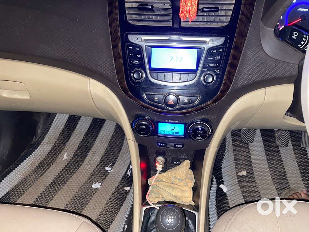 Hyundai Verna 2012 Petrol Manual