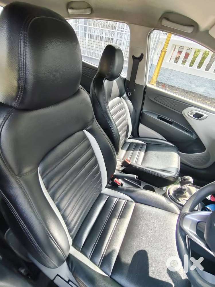 Hyundai I10 Sportz At, 2022, Petrol