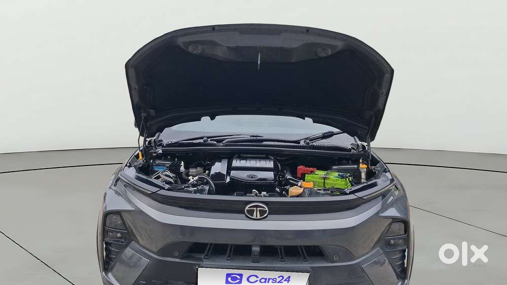 Tata Nexon Fearless Plus S Purple 1.5 Revotorq Diesel 6amt Dual Tone..