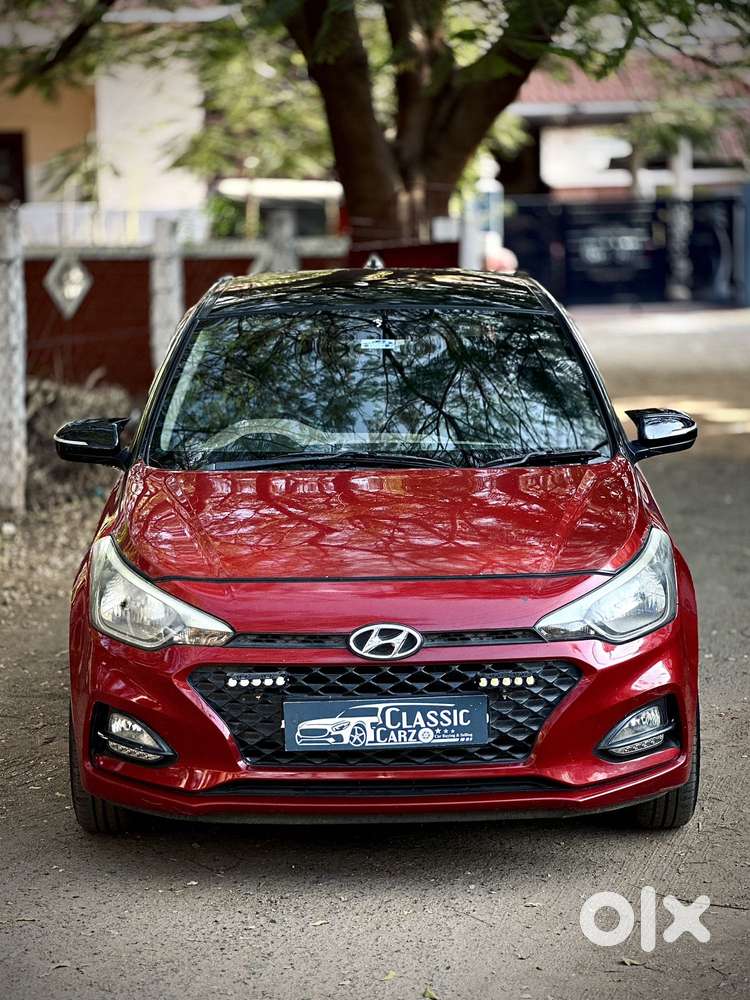 Hyundai I20 Sportz 1.2 Ivt Dual Tone, 2018, Petrol