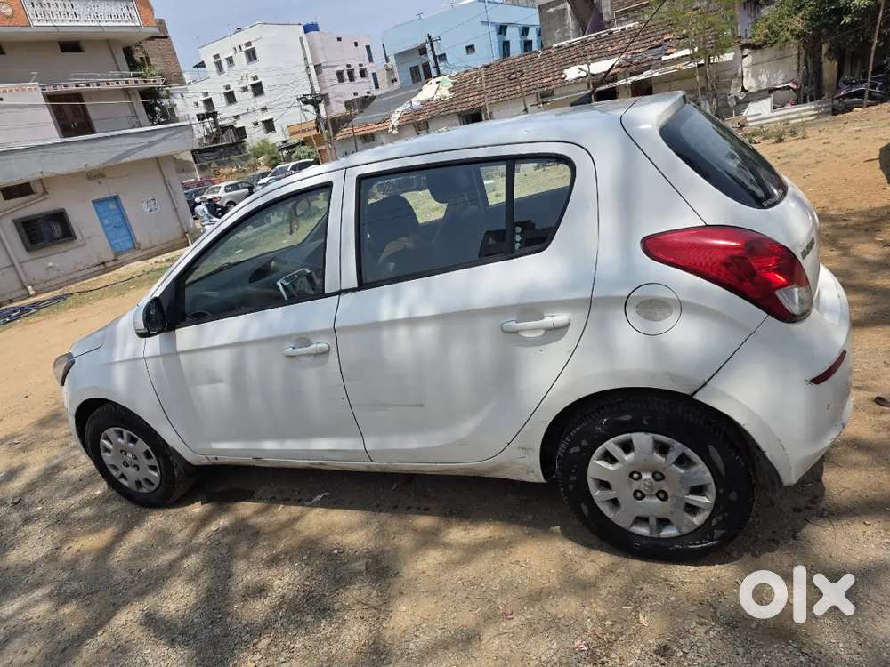 Urgent Sale I20 Magna Car Petrol