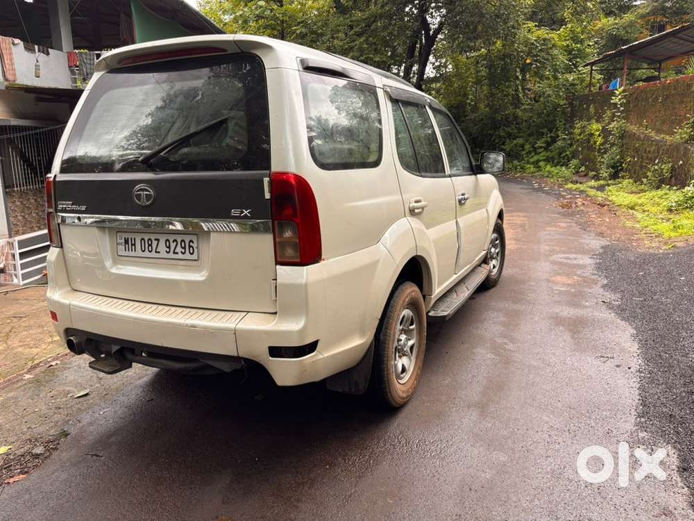 Tata Safari Storme 2014 Diesel Well Maintained