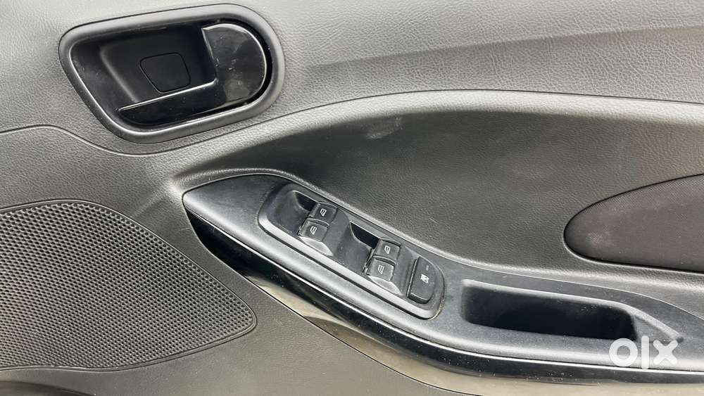 Ford Figo 1.2p Titanium Plus Mt, 2021, Petrol