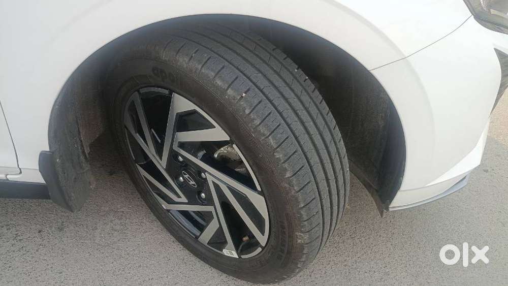 Hyundai I20 Asta (o) 1.2 Mt, 2025, Petrol
