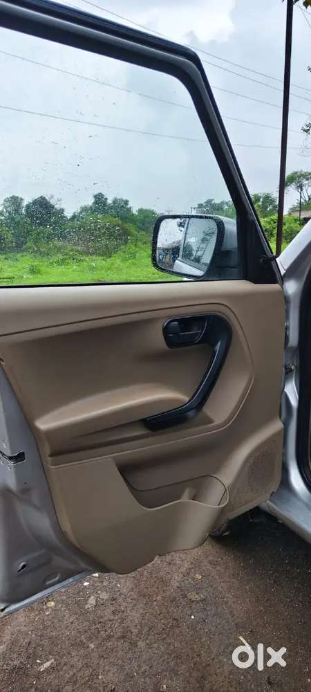 Mahindra Tuv 300 Plus 2018 Diesel Manual