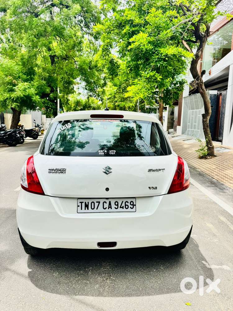 Maruti Suzuki Swift Vxi, 2015, Petrol