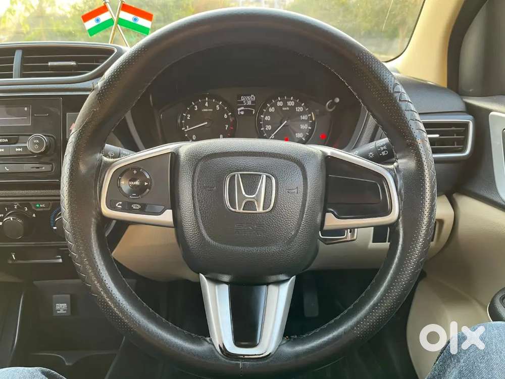 Honda Amaze 2024 Petrol Well Maintained
