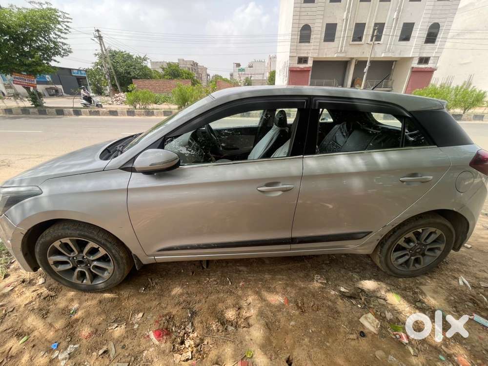 Hyundai I20 Sportz Diesel 2015, New Tyres , Good Condition